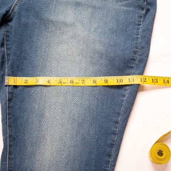 Signature by Levi Strauss Gold Women's 24L (W37 L32) Blue Pull On Skinny Jeans - Picture 9 of 11